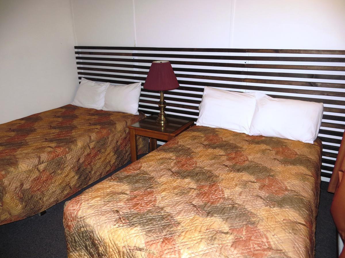 Macklin Motor Inn Eksteriør bilde